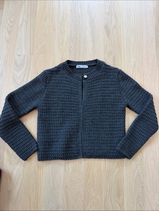 Zara Sweaters - Zara Charcoal Textured Zip Cardigan with Gold Button